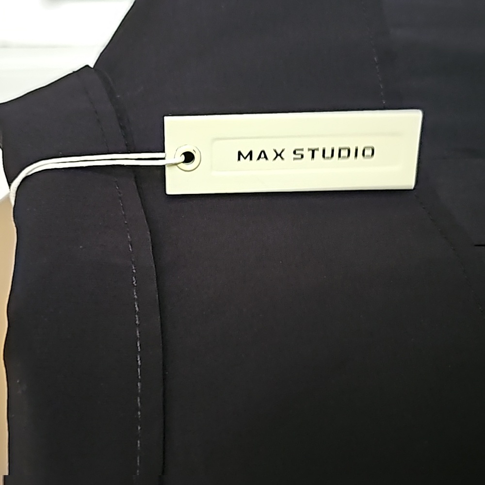 Max Studio Button Doen Dress - Picture 7 of 10